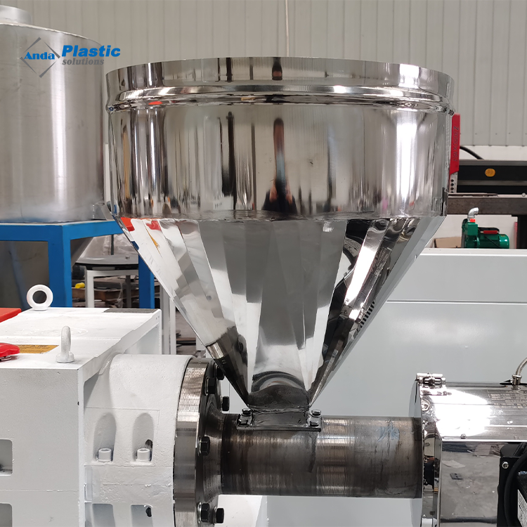 Máquina extrusora de PVC de un solo tornillo