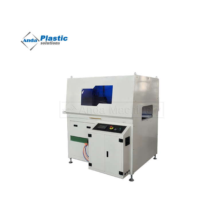 Línea de máquina para hacer perfiles de esgrima para pisos de Wpc compuesto de plástico y madera